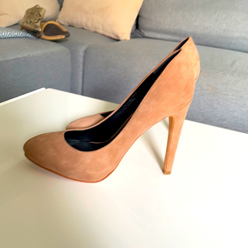 Dolce Vita Tan Heels
